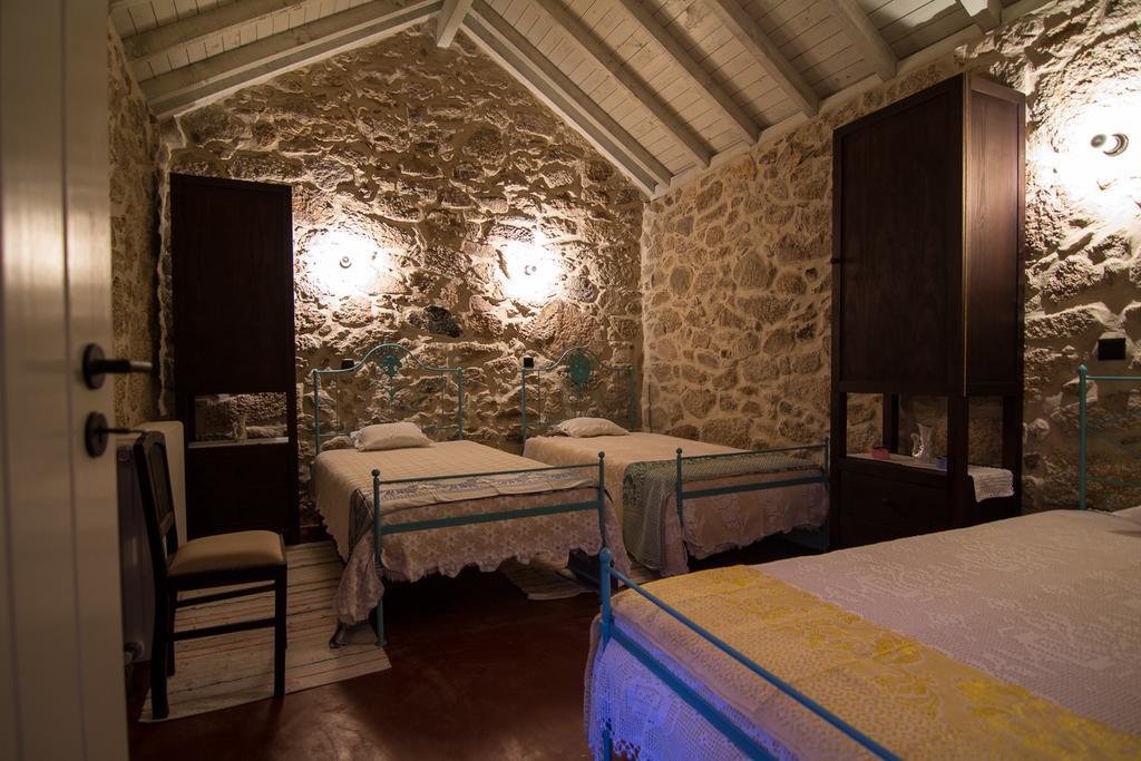 Casas Dos Avos Guest House Vale de Cambra Rom bilde